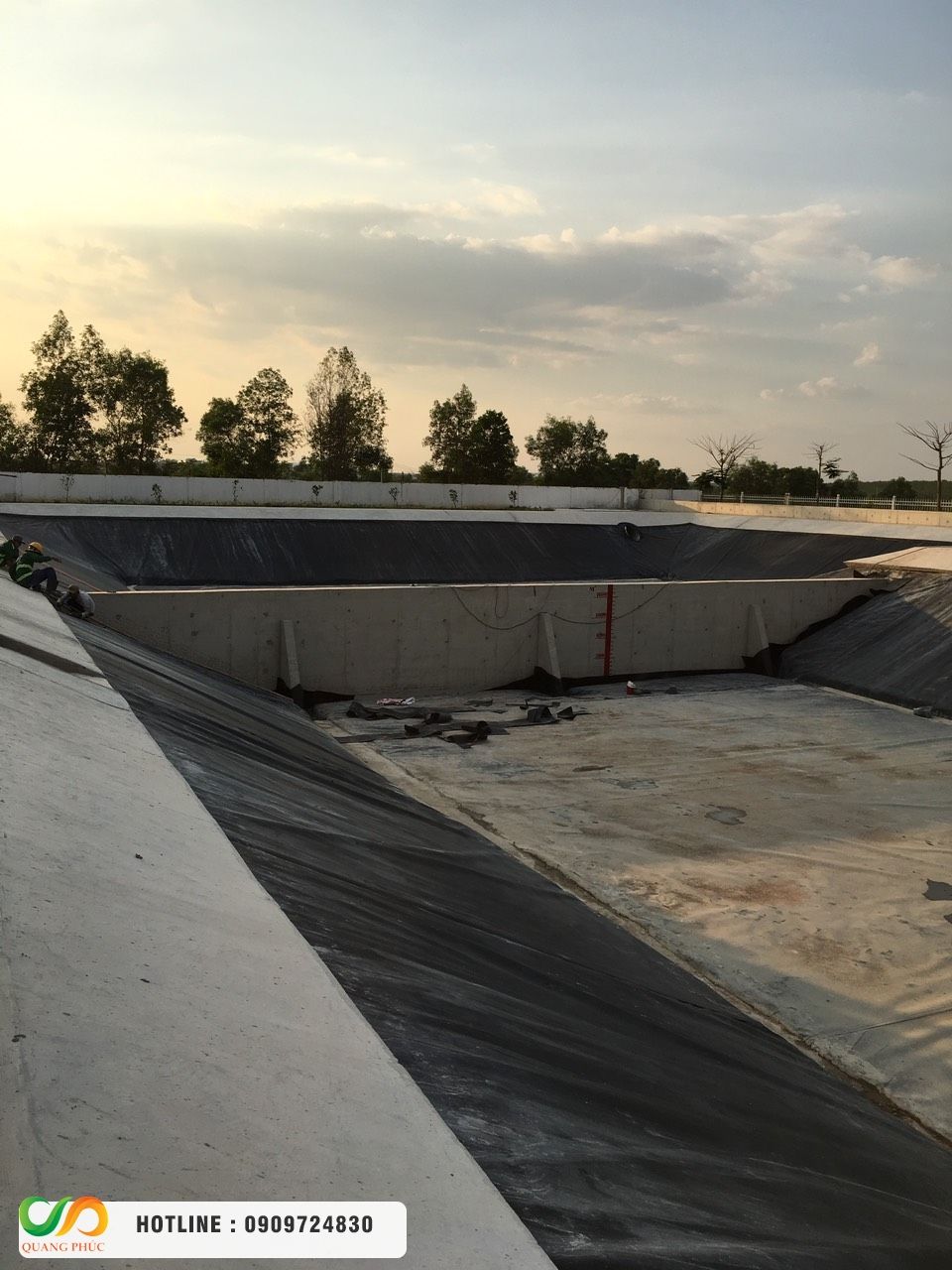 Chọn mua màng chống thấm HDPE, thi công bạt HDPE chọn Môi Trường Quang Phúc