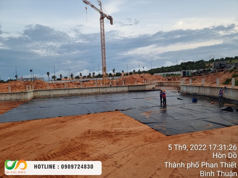 Báo giá màng HDPE dày 2mm mới nhất tại Công ty Quang Phúc