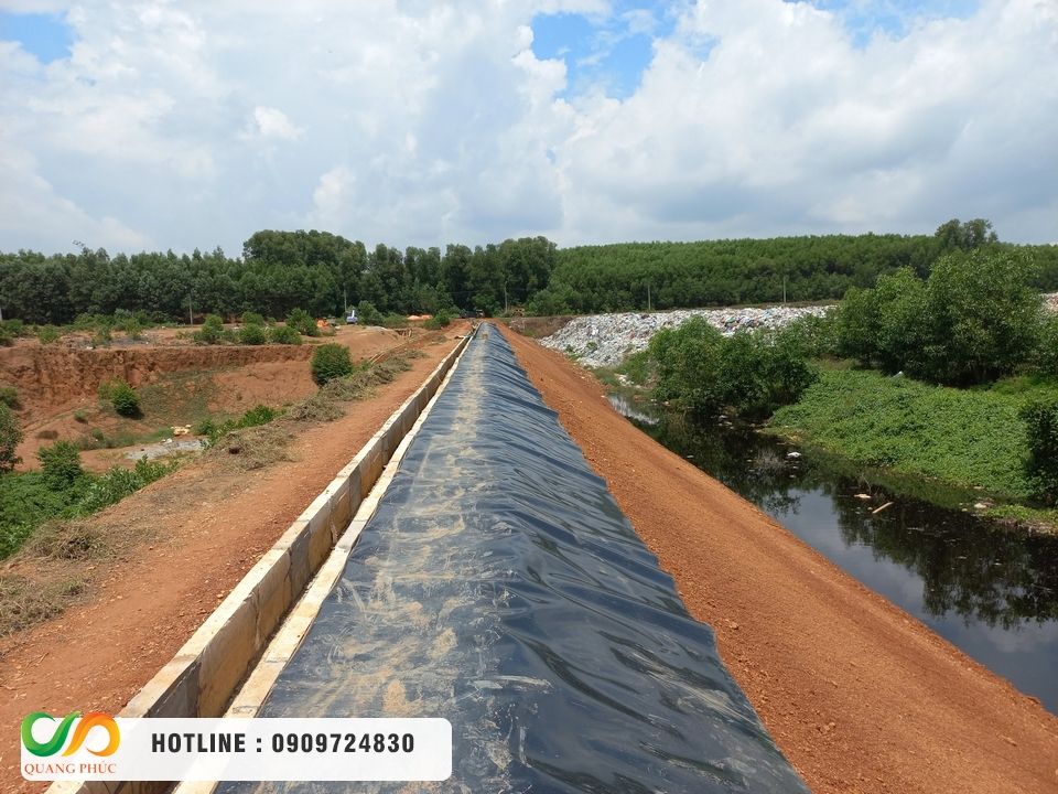 Chọn mua màng chống thấm HDPE, thi công bạt HDPE chọn Môi Trường Quang Phúc