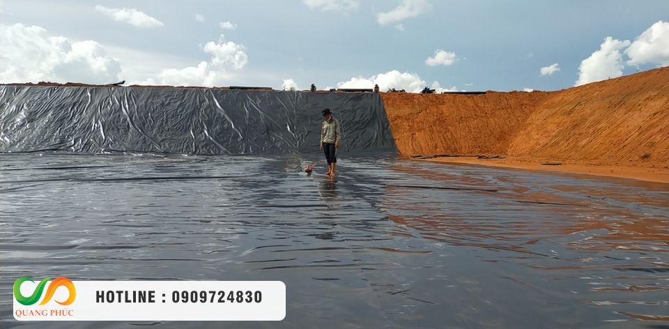 Các yếu tố then chốt ảnh hưởng đến đơn giá màng HDPE năm 2026