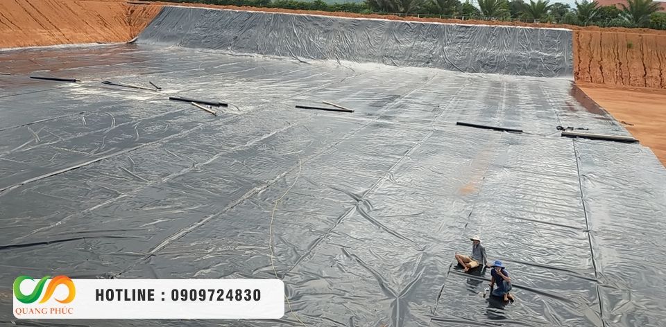 Báo giá màng HDPE 0.5mm mới nhất và các yếu tố ảnh hưởng