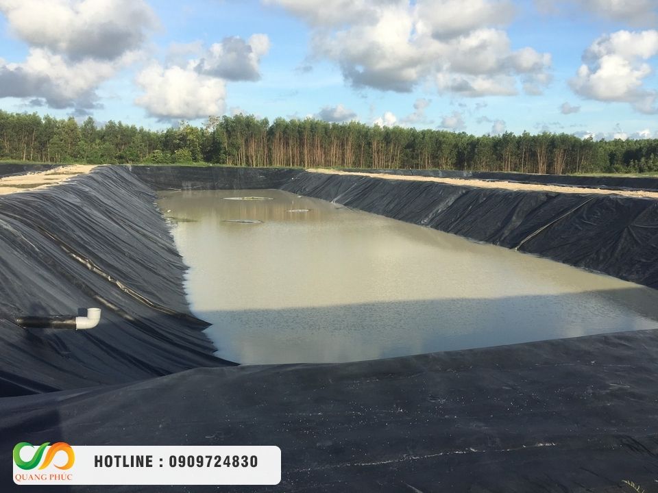 Thông số kỹ thuật và tiêu chuẩn chất lượng của màng HDPE 0.75mm