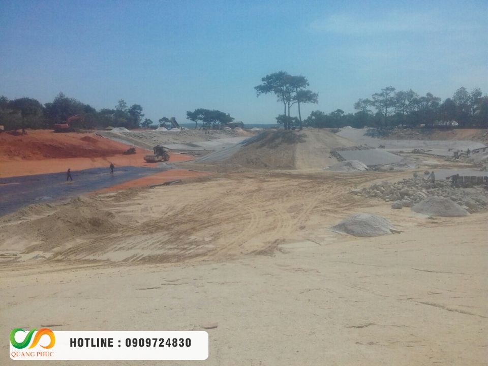 Chọn mua màng chống thấm HDPE, thi công bạt HDPE chọn Môi Trường Quang Phúc