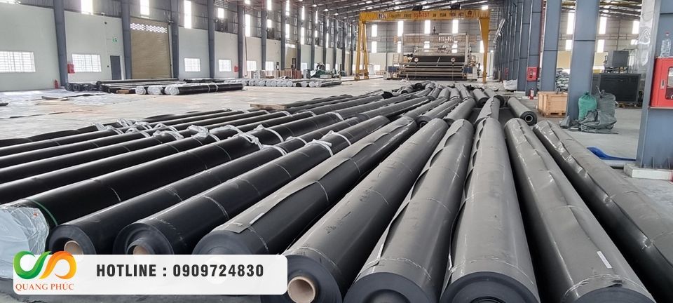 Giải pháp xử lý mùi và nước thải hữu cơ bằng công nghệ hồ lót bạt HDPE
