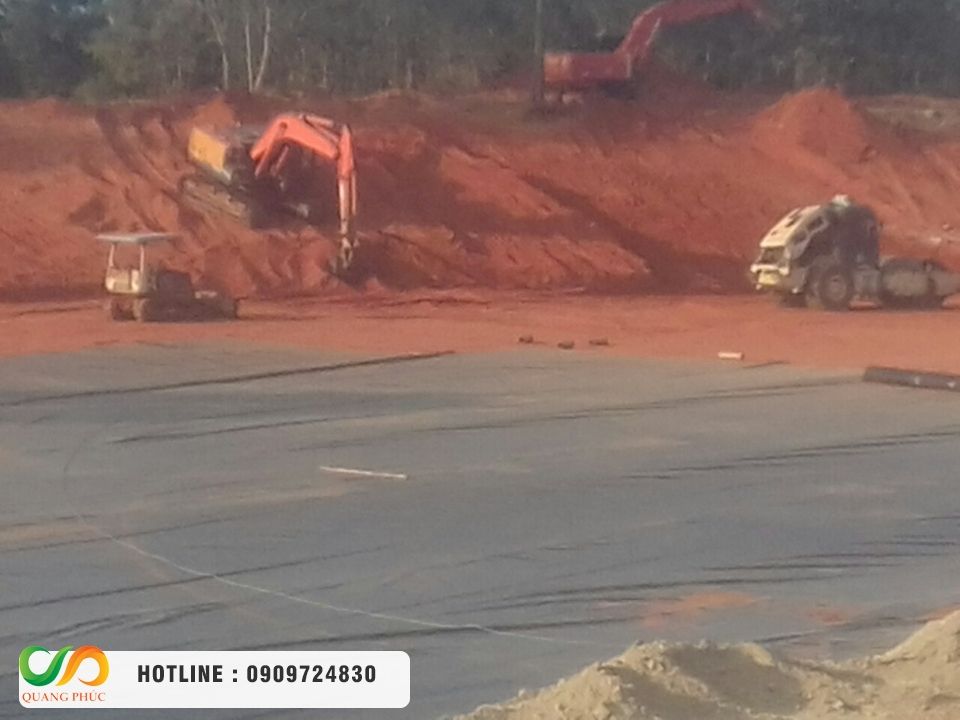 Chọn mua màng chống thấm HDPE, thi công bạt HDPE chọn Môi Trường Quang Phúc