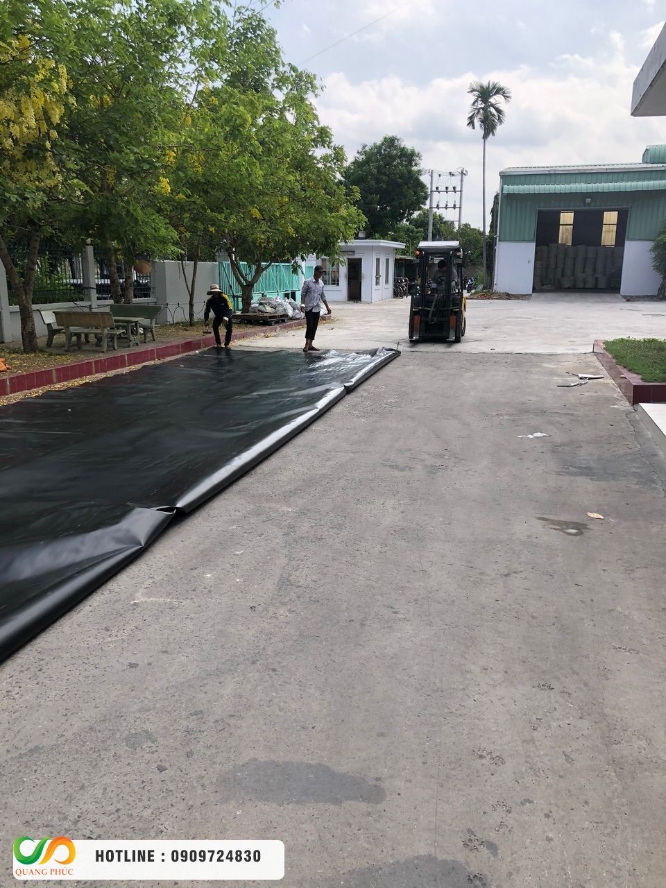 Chọn mua màng chống thấm HDPE, thi công bạt HDPE chọn Môi Trường Quang Phúc