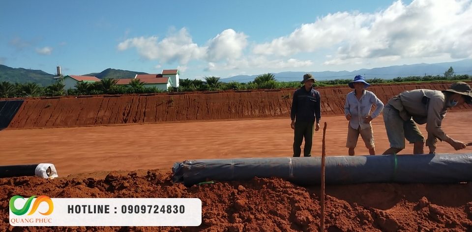 Chọn mua màng chống thấm HDPE, thi công bạt HDPE chọn Môi Trường Quang Phúc