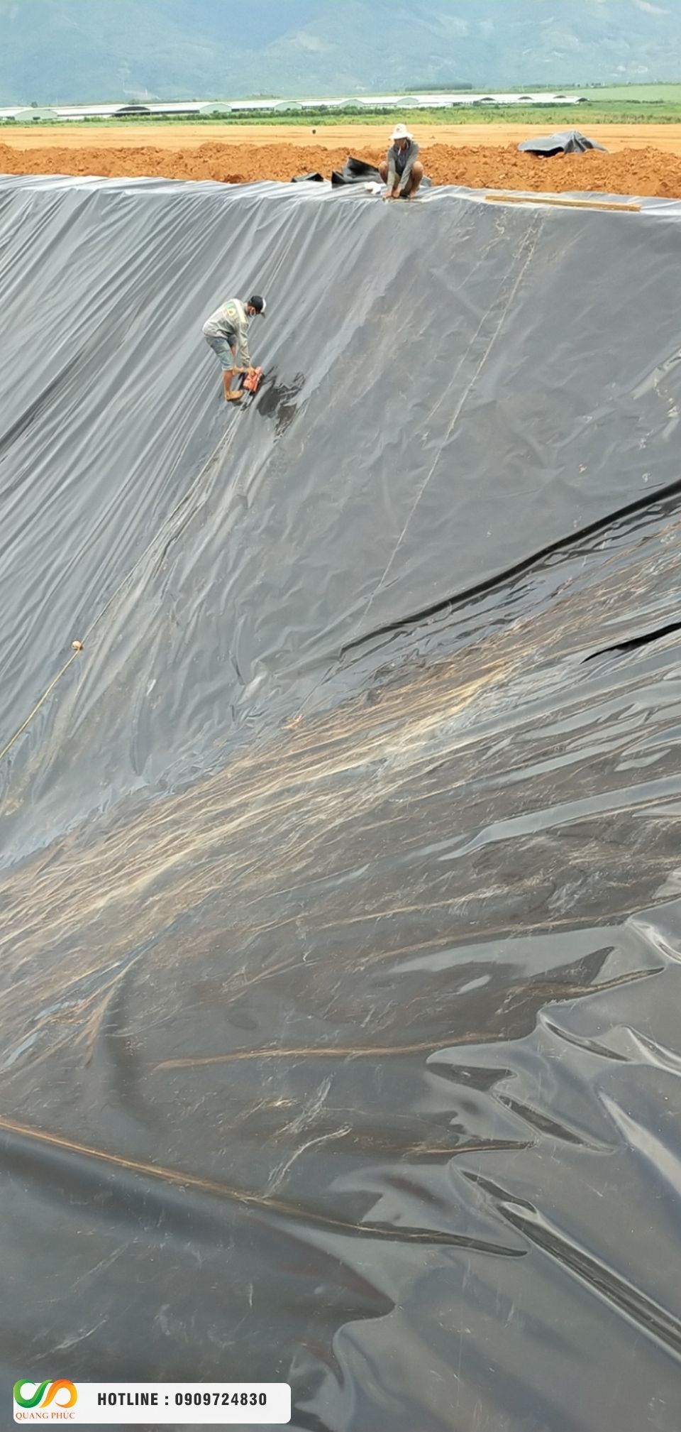 Chọn mua màng chống thấm HDPE, thi công bạt HDPE chọn Môi Trường Quang Phúc