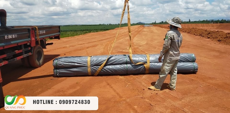 Chọn mua màng chống thấm HDPE, thi công bạt HDPE chọn Môi Trường Quang Phúc